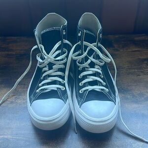 Converse Chuck Taylor All Star Move Platform